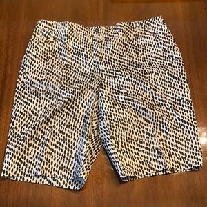 Chico’s Leopard Print Shorts- Size 2 (L)